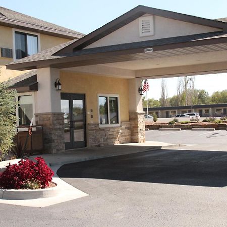 Super 8 By Wyndham Montrose Motel Eksteriør billede